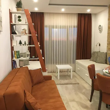 Milmari P38 アパート